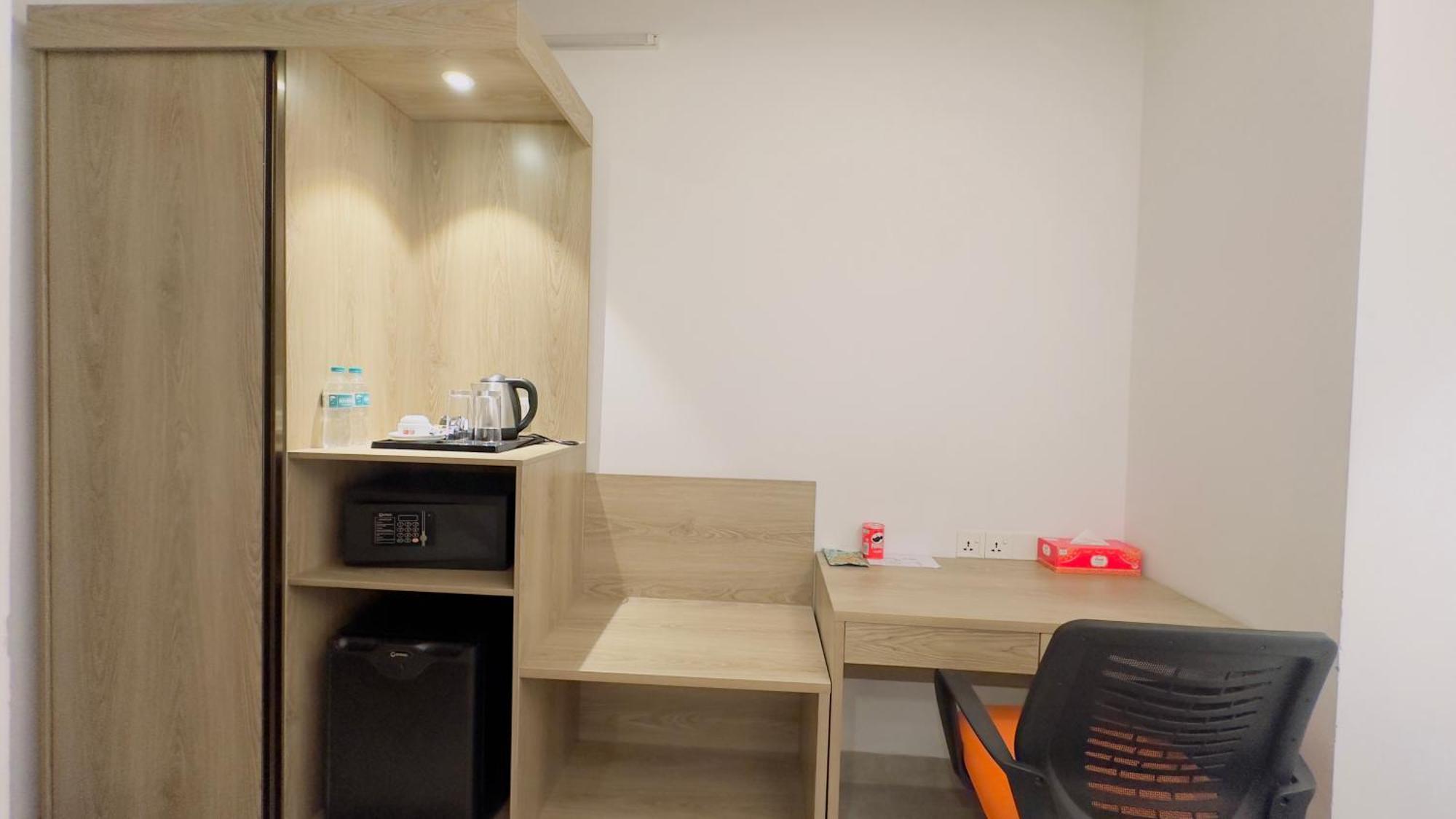 Priyo Nibash Stylish Residential Hotel Дакка Экстерьер фото