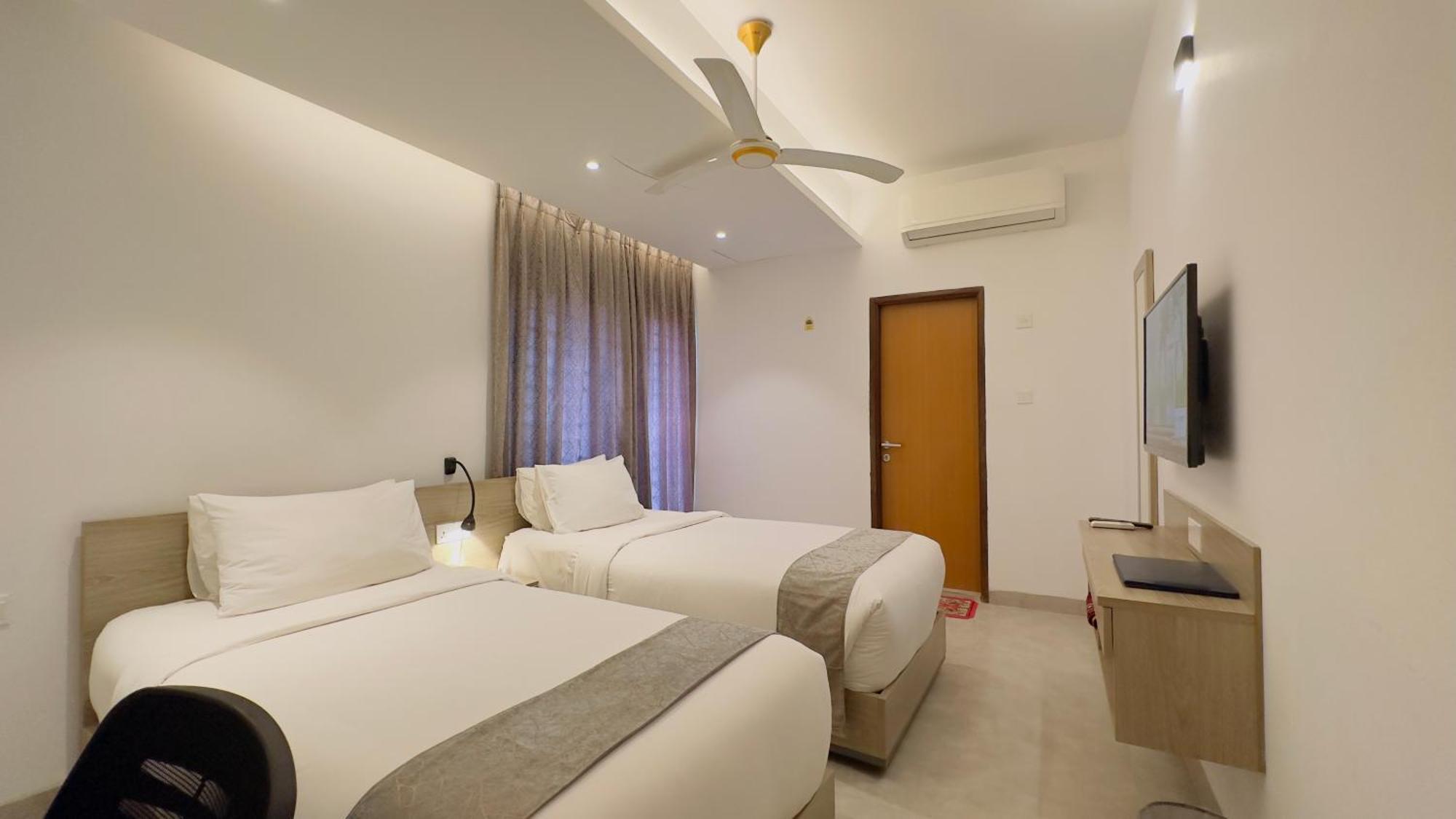 Priyo Nibash Stylish Residential Hotel Дакка Экстерьер фото