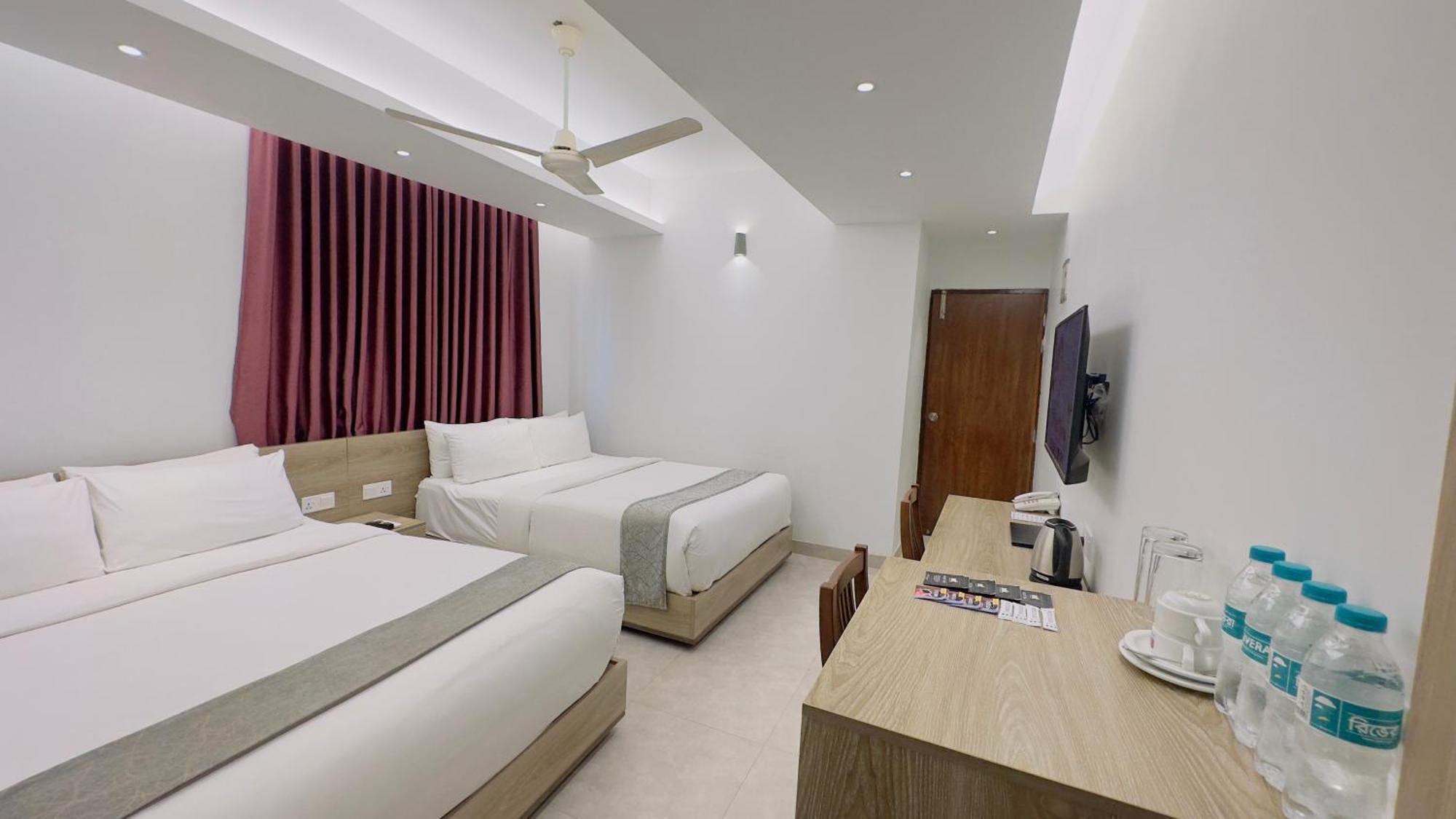 Priyo Nibash Stylish Residential Hotel Дакка Экстерьер фото
