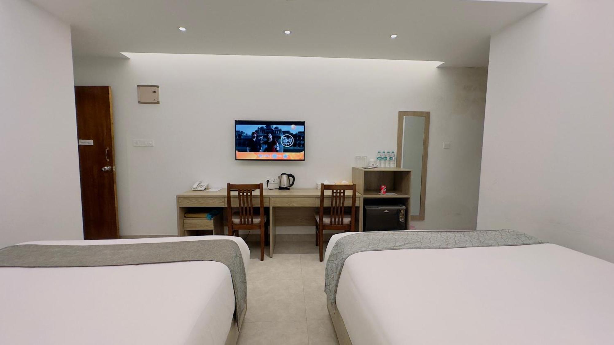 Priyo Nibash Stylish Residential Hotel Дакка Экстерьер фото